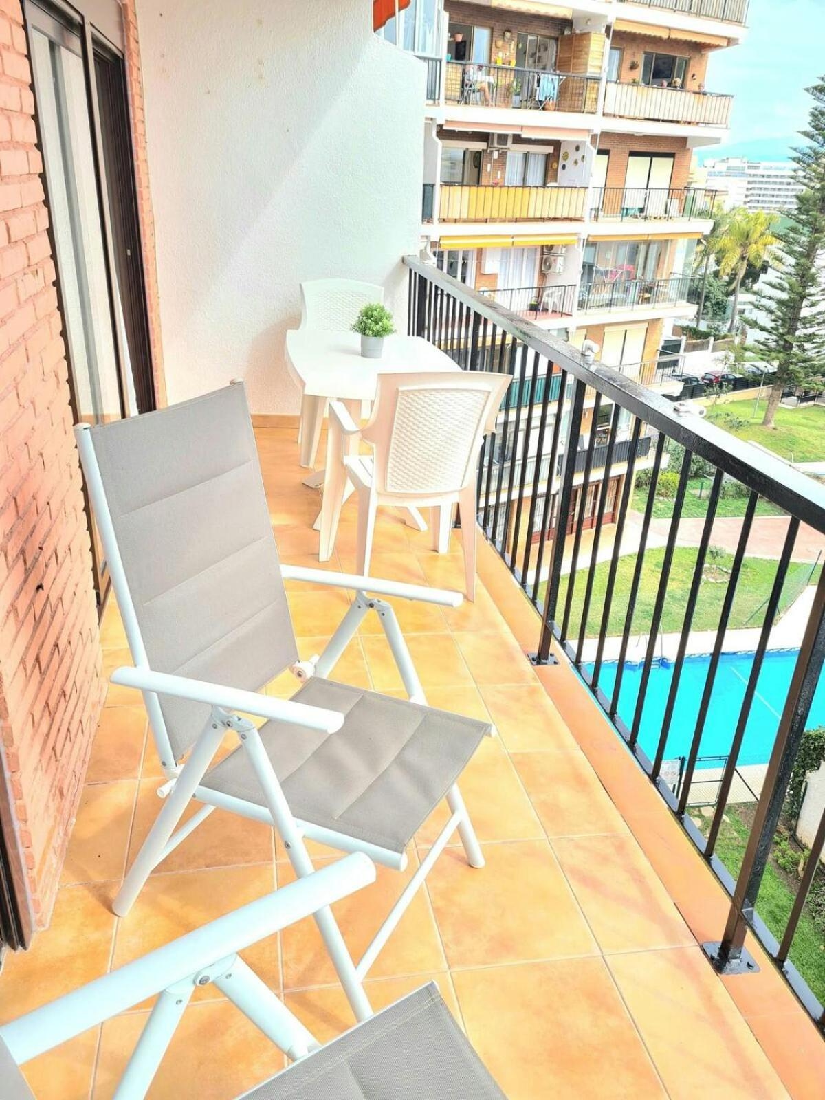 Apartamento Acogedor Ap. 1Hab. Torremolinos Exterior foto
